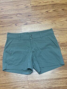 Columbia Saturday Trail Short in Green
